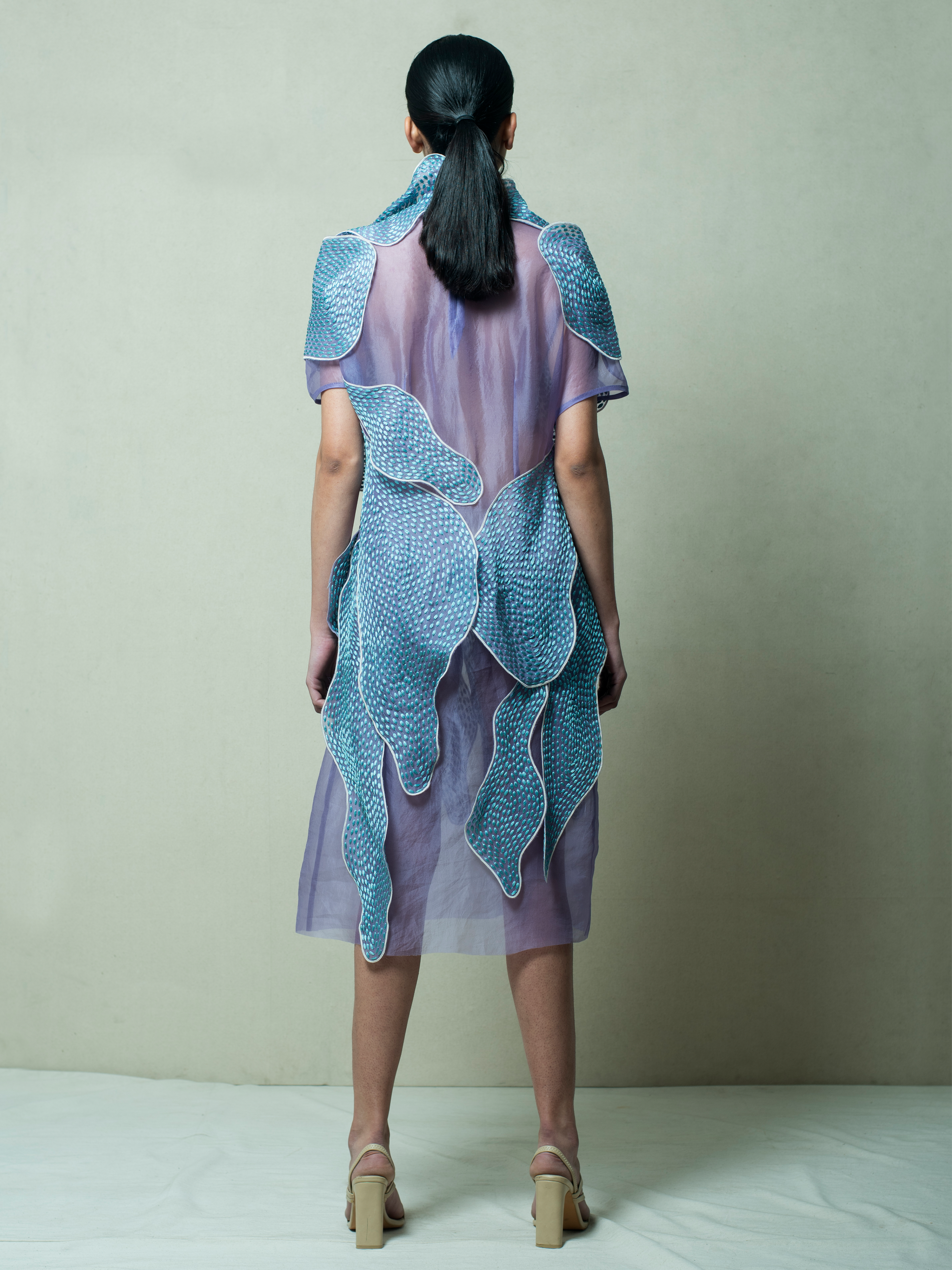 ODYSSEY STATEMENT GOWN
