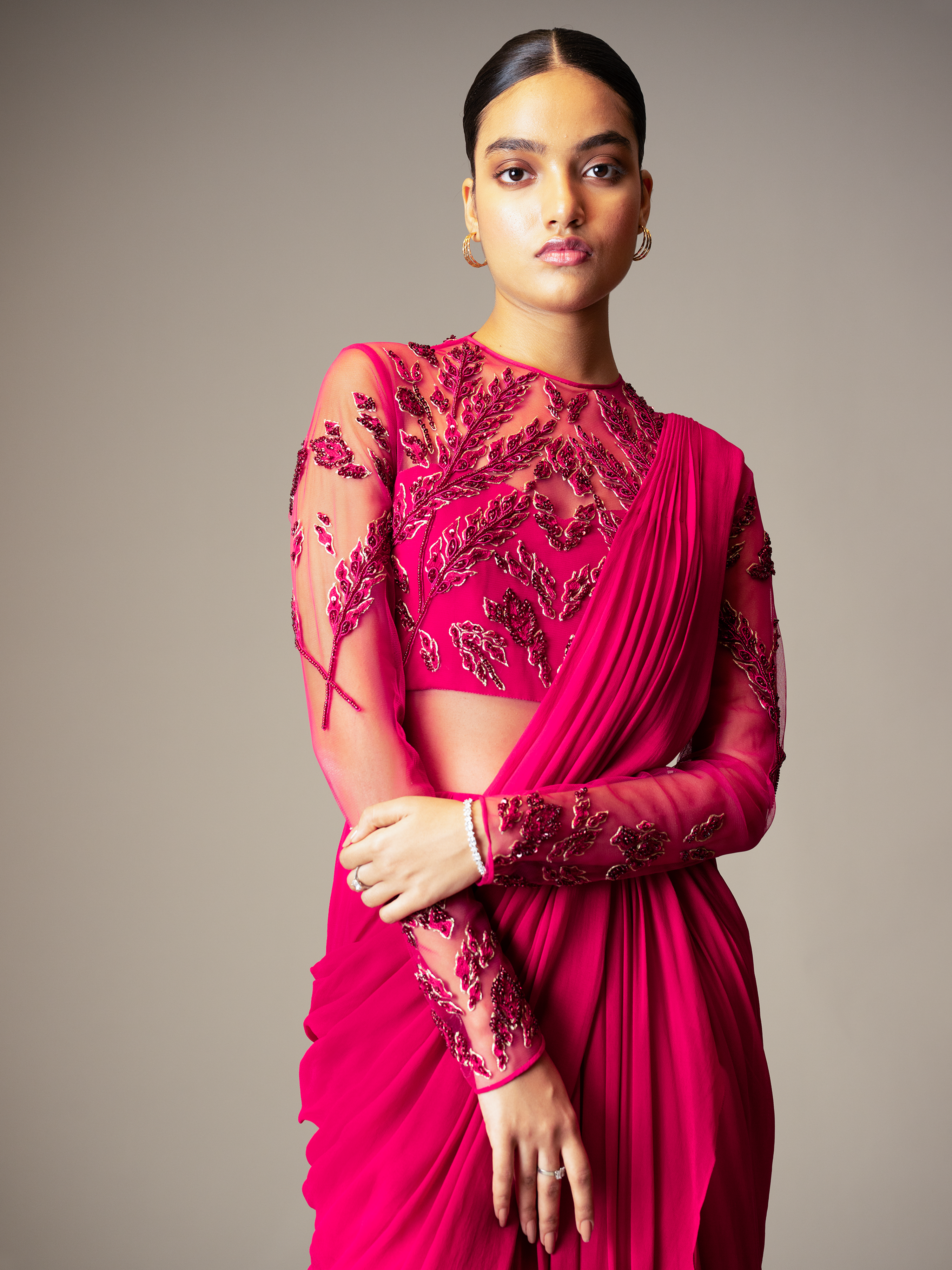 BLOTTED LEAF SAREE GOWN (FUSCHIA PINK)