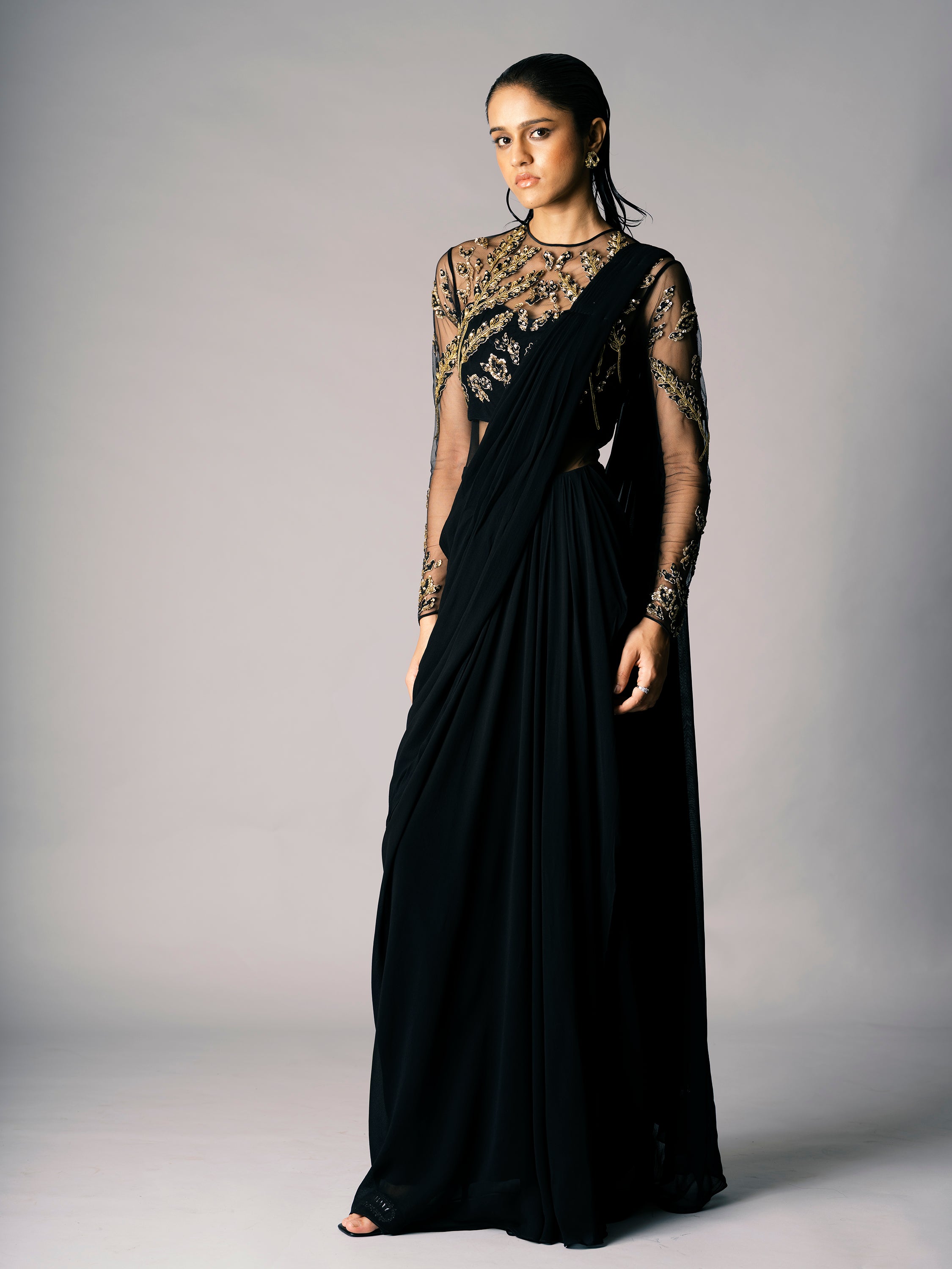 BLOTTED LEAF SAREE GOWN- BLACK