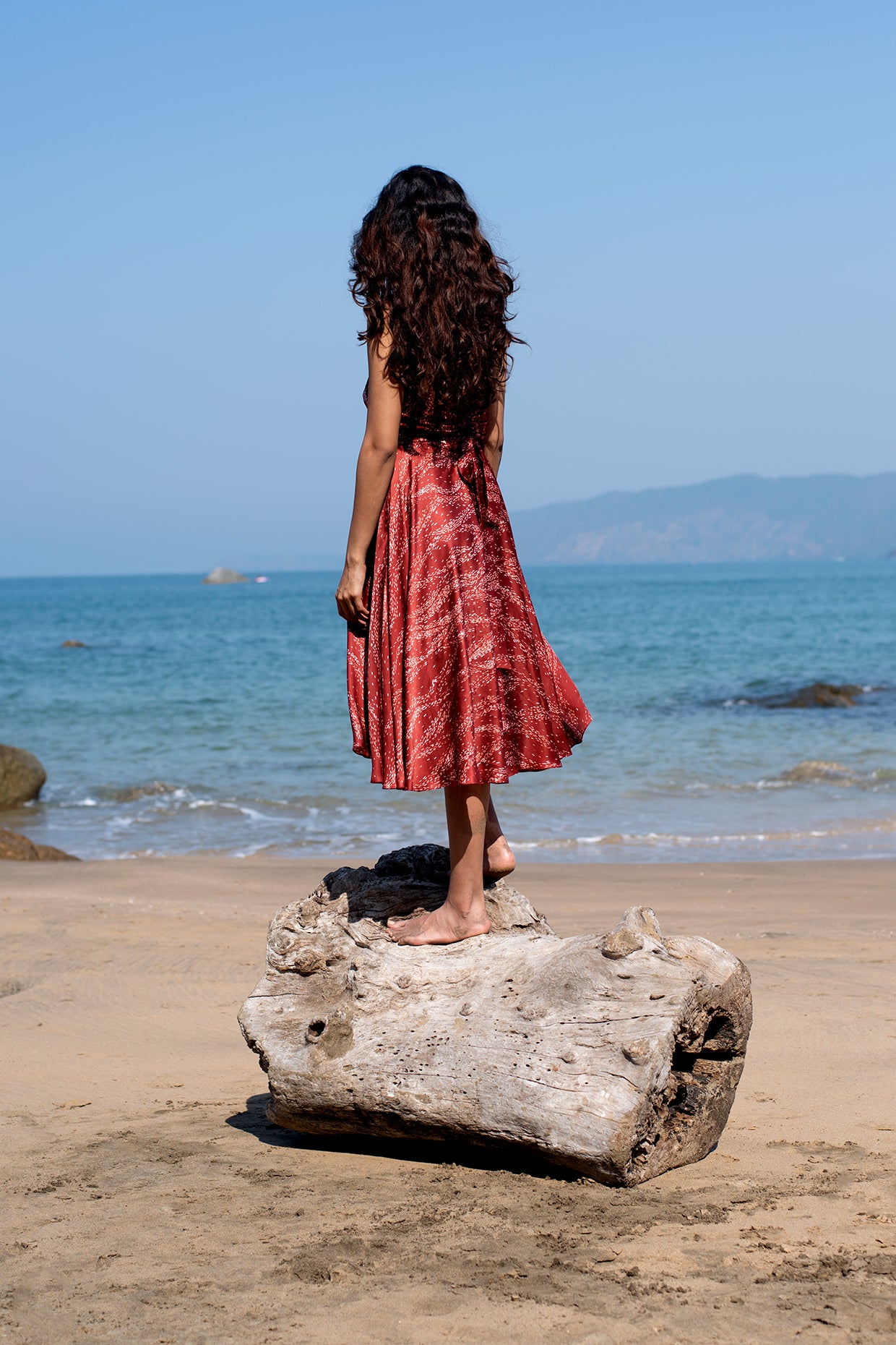 CROSS HALTER DRESS