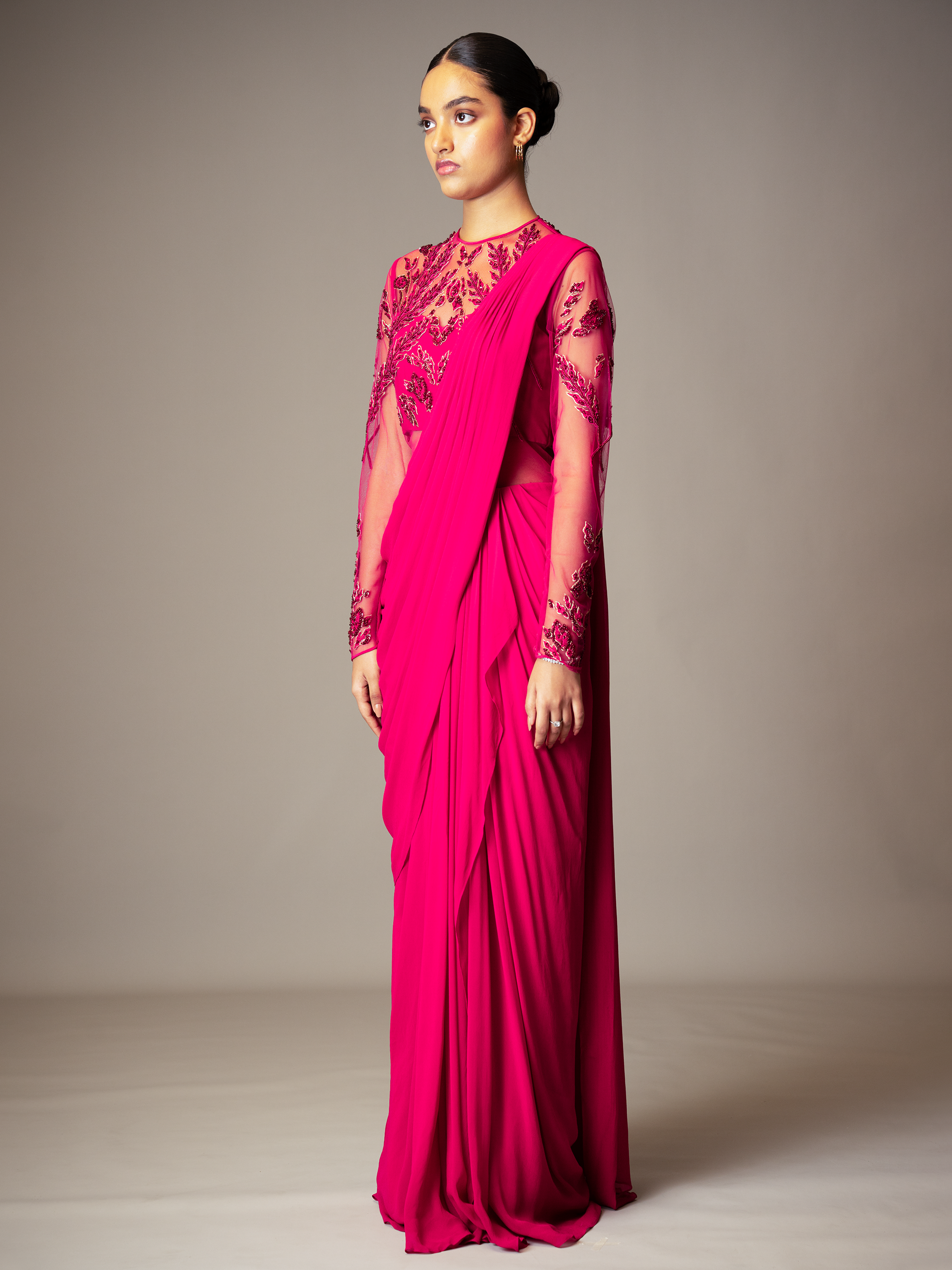 BLOTTED LEAF SAREE GOWN (FUSCHIA PINK)