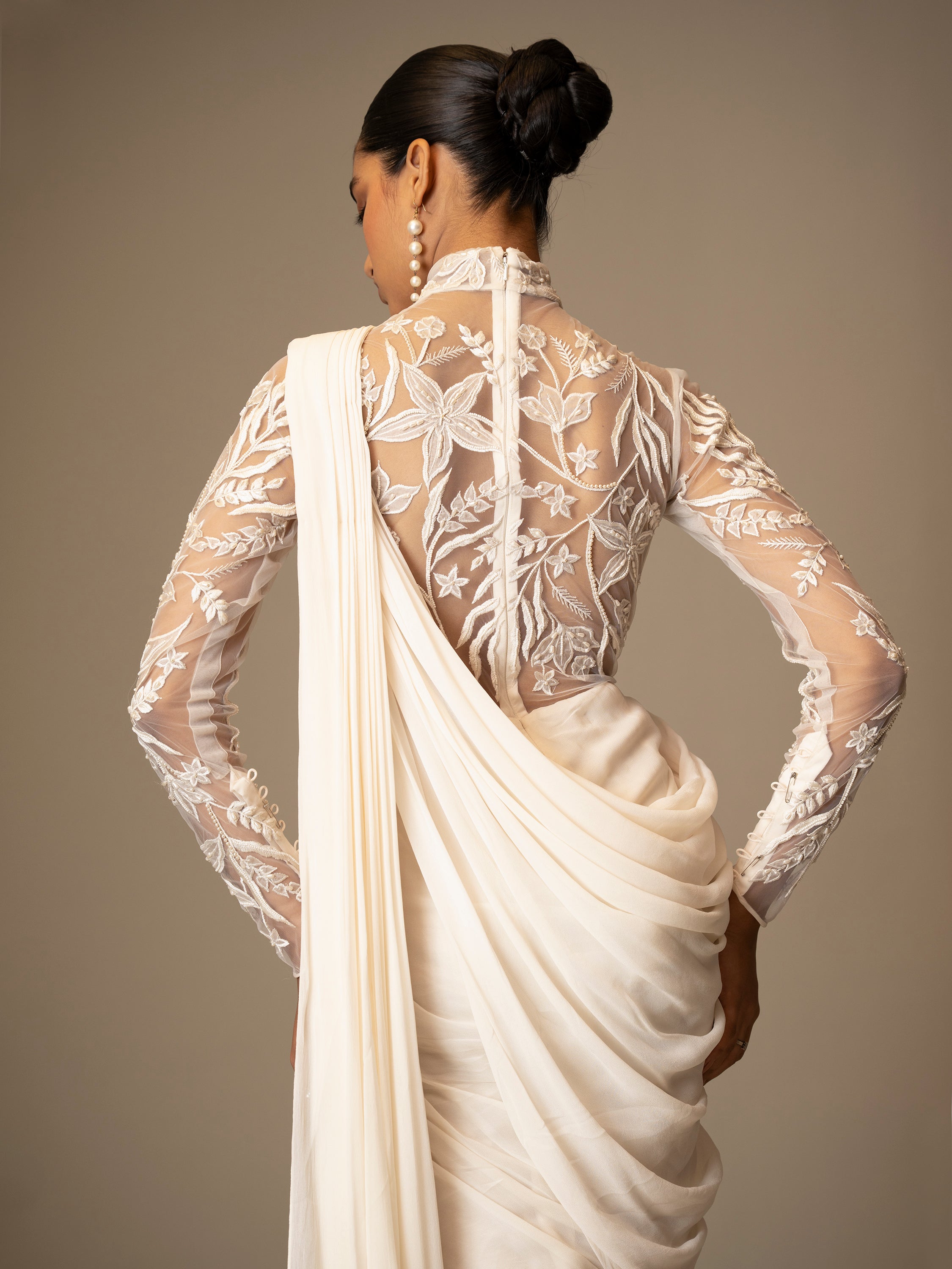 VALE SAREE GOWN- IVORY