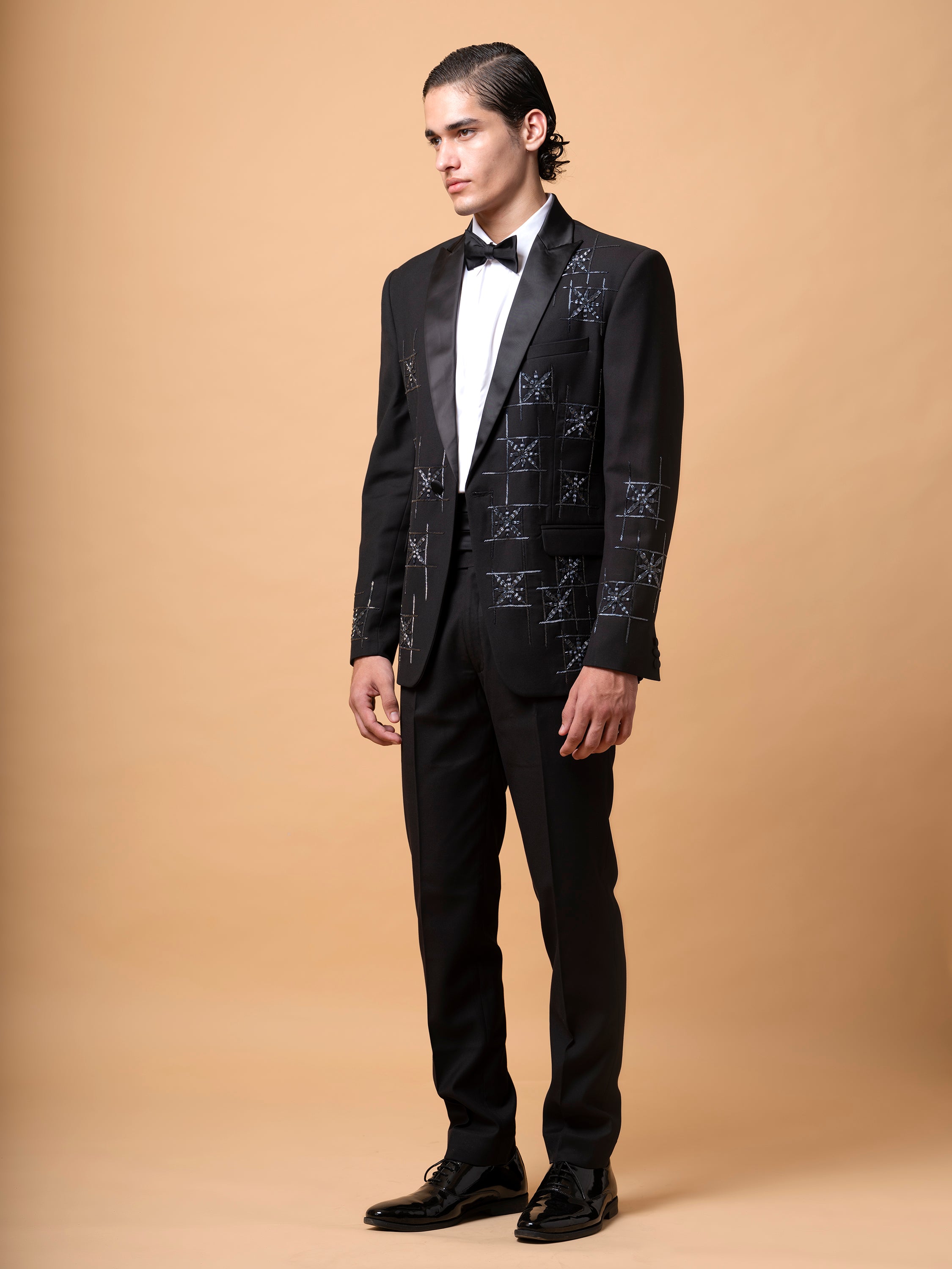 RUNE TUXEDO SET