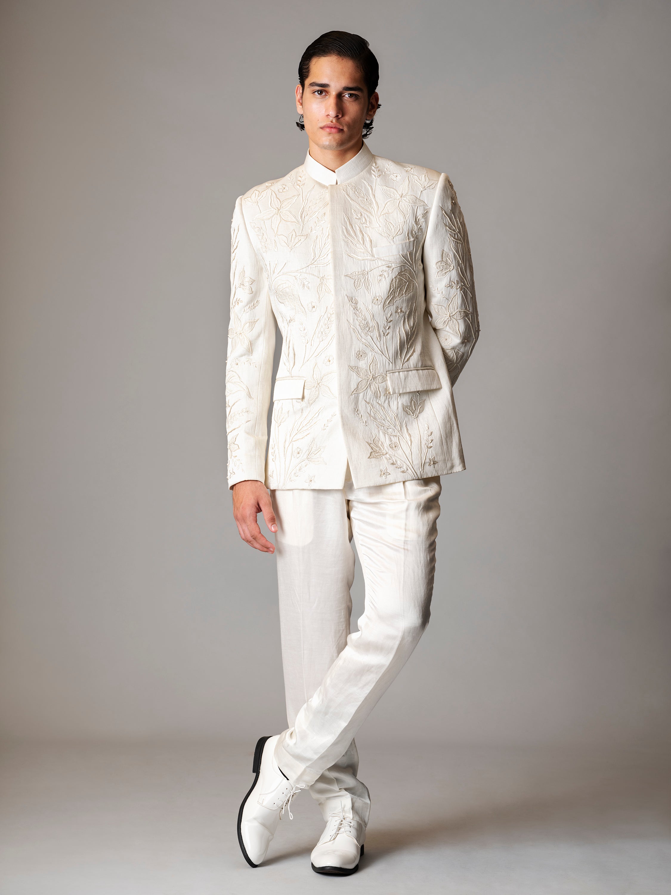 ALBAR BANDHGALA SET