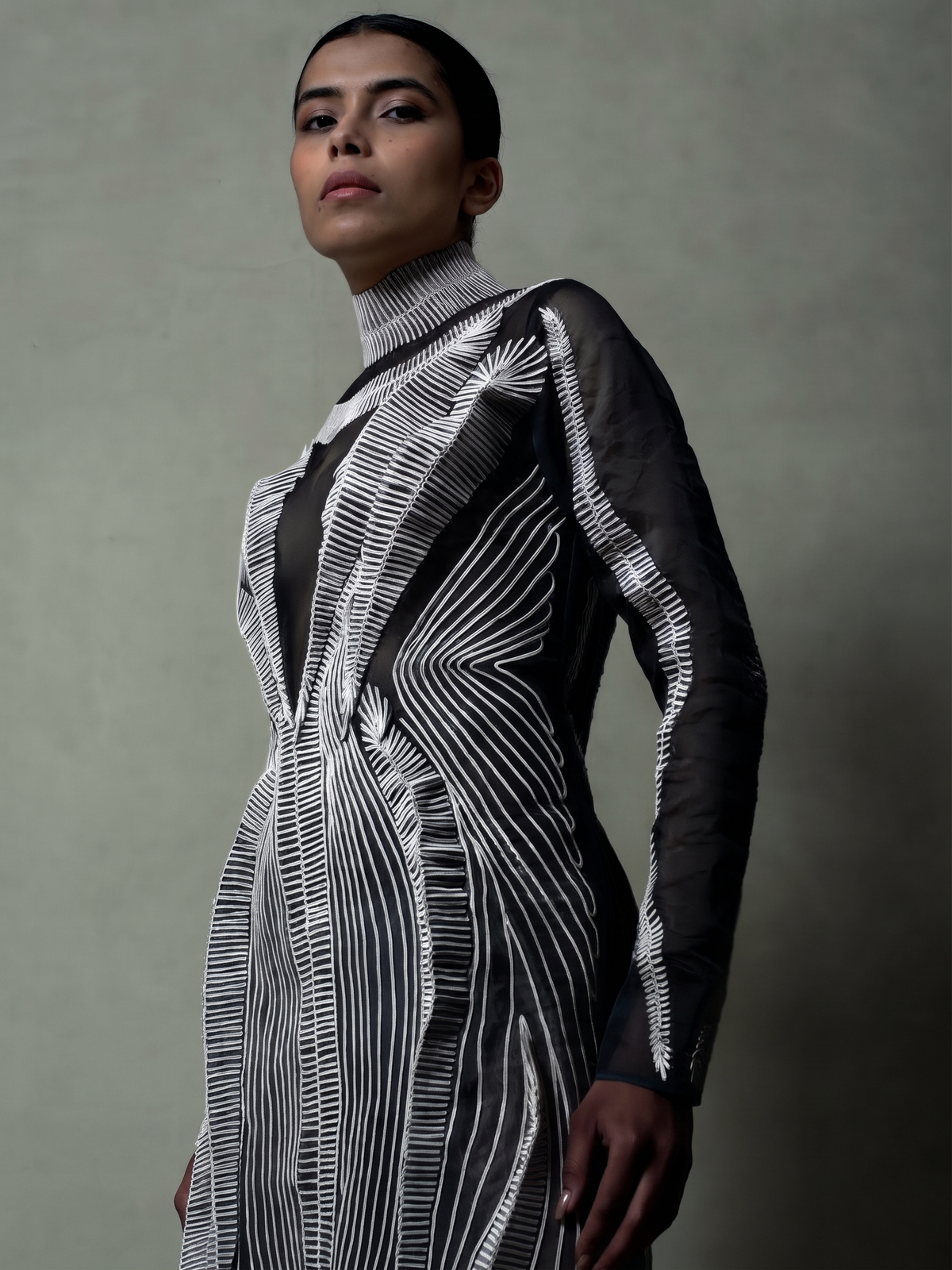 COSMIC TRIBE STATEMENT GOWN- BLACK