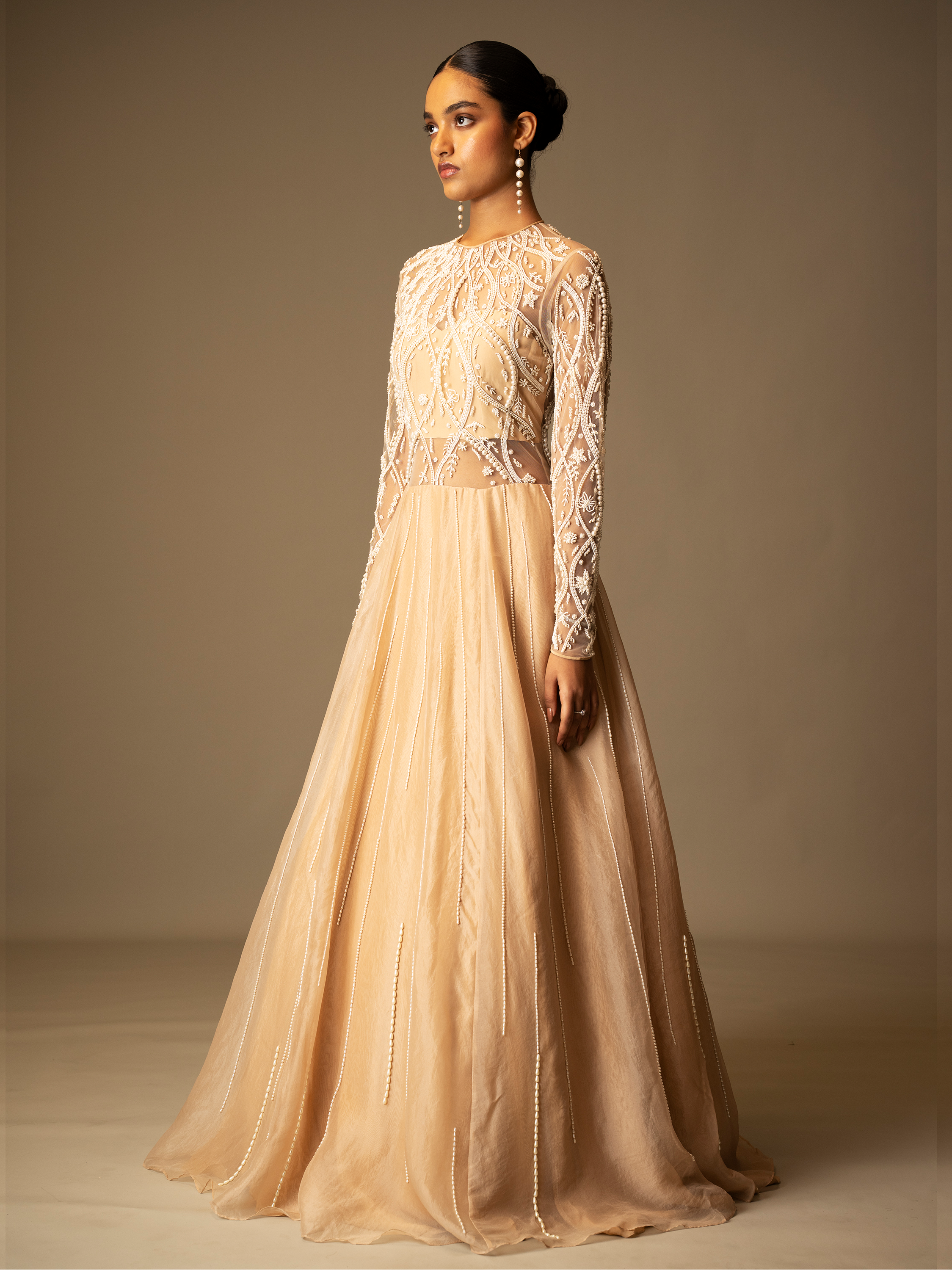 IVORA GOWN
