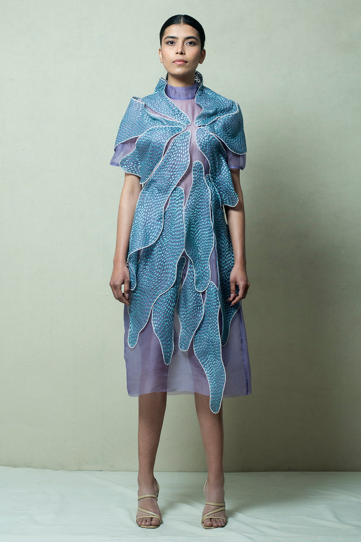 ODYSSEY STATEMENT GOWN