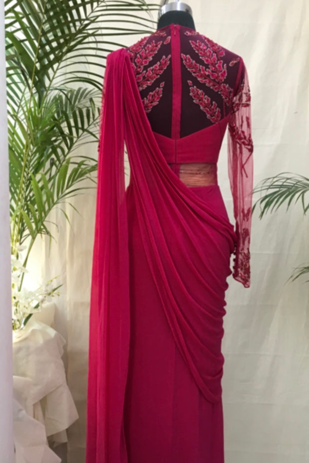 BLOTTED LEAF SAREE GOWN (FUSCHIA PINK)