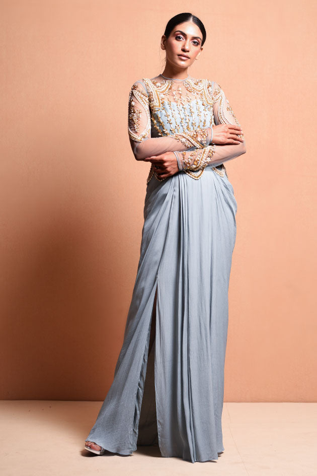 ADORN