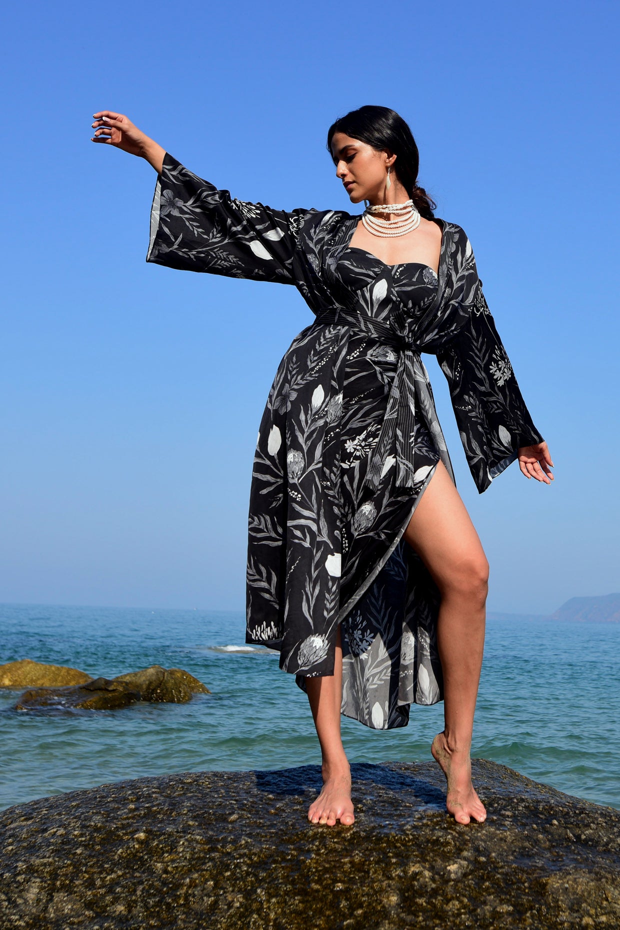 DEWY KIMONO